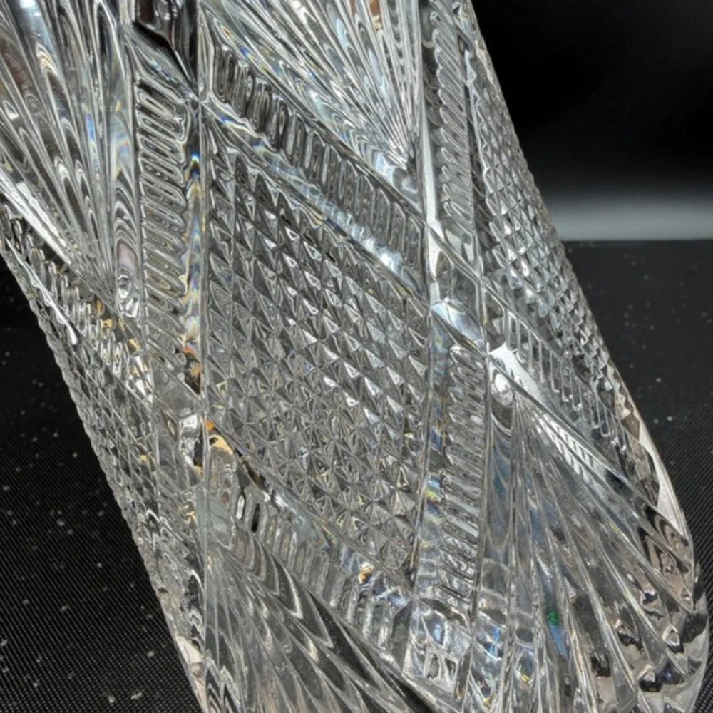 Antique Manganese UV Glow Glass Vase‎ Scalloped Rim Diamond Fan Pattern PENNOVA